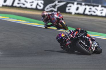 CIRCUIT BUGATTI, LE MANS, FRANCE - 2026/05/09: Number 89 Aprilia Racing rider Jorge Martin during the Sprint Race at the 2026 Michelin Grand Prix of France. (Photo by Stephen Blackberry/SOPA Images/LightRocket via Getty Images)